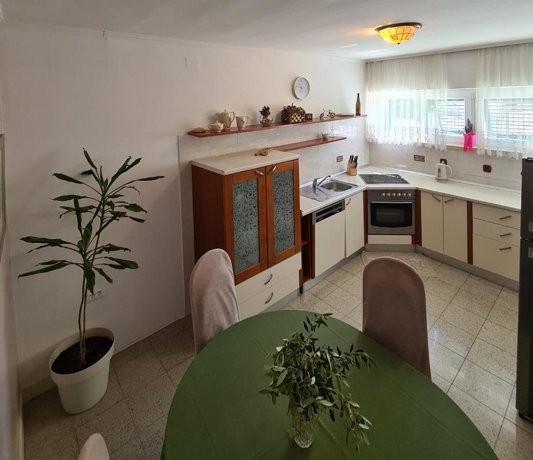 Apartments Srzic No1 Makarska Exterior foto