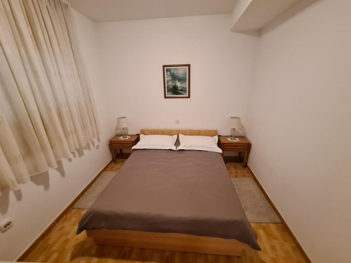 Apartments Srzic No1 Makarska Exterior foto